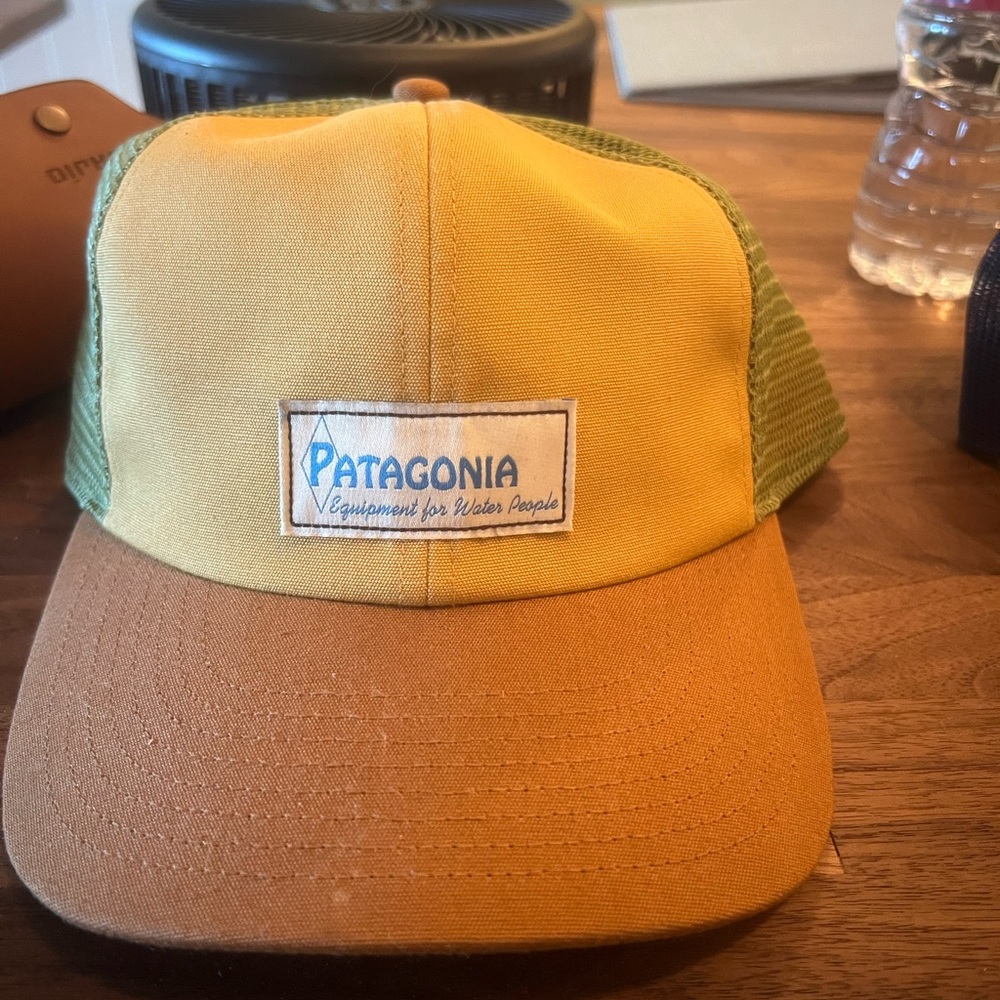 This hat has never been worn I bought it but never wore it